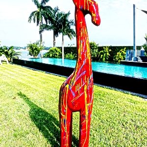 Grande girafe design customisée