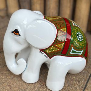 ÉLÉPHANT ASSIS CUSTOMISÉ